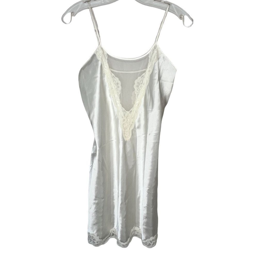 Vintage Delicatea‎ Negligee